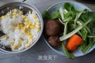 胡萝卜青菜炒饭的做法步骤：1