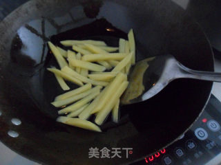 炸薯条的做法步骤：7