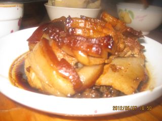 梅菜扣肉的做法步骤：9