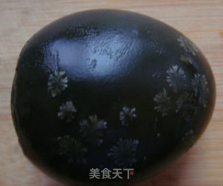 皮蛋瘦肉粥的做法步骤：1