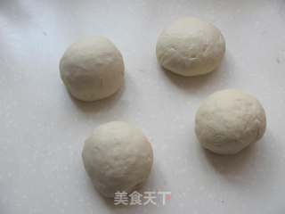 菠菜鸡蛋馅饼----馅饼的详细做法的做法步骤：5
