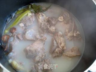 酱脊骨~简单好吃的做法步骤：4