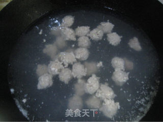 冬瓜肉丸汤的做法步骤：6