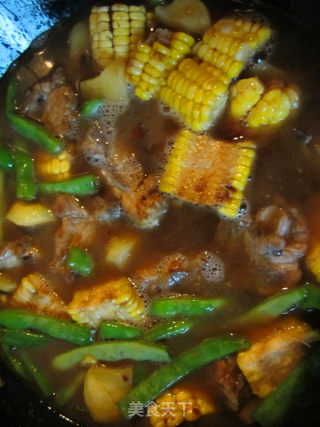大丰收（排骨炖土豆玉米豆角）的做法步骤：11