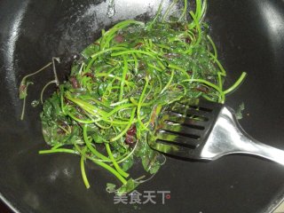 皮蛋煮苋菜的做法步骤：4