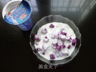 简易美味小吃----紫薯酸奶的做法步骤：4