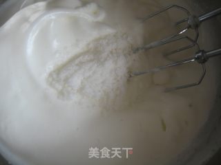 正宗戚风蛋糕的做法步骤：13