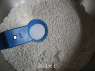 家常发面饼的做法步骤：2