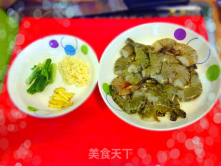 蒜蓉香炒大虾的做法步骤：1