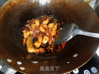 土豆烧肉的做法步骤：5