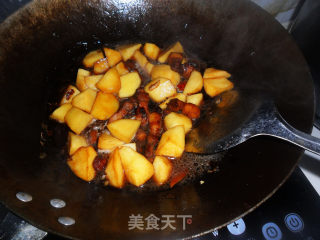 土豆烧肉的做法步骤：7