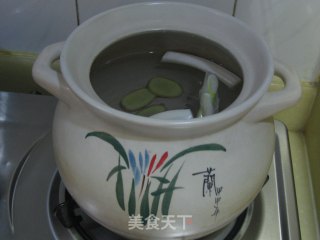 奶白鲫鱼汤的做法步骤：2