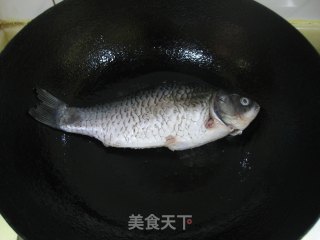 奶白鲫鱼汤的做法步骤：4