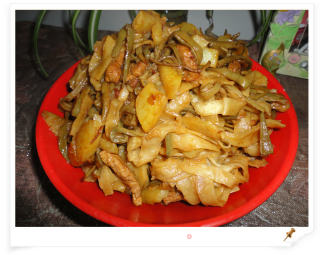 干豆角焖饼的做法步骤：11