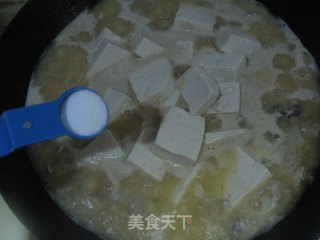 鱼杂炖豆腐的做法步骤：23