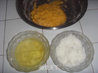 家用电饭堡蛋糕的做法步骤：2