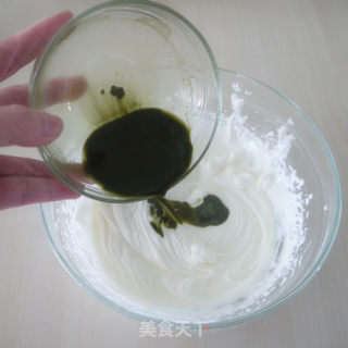 抹茶蜜豆慕斯蛋糕的做法步骤：15