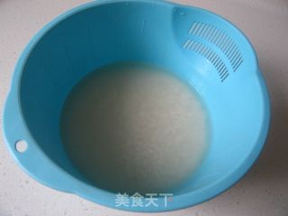 腊肉豌豆煲仔饭的做法步骤：5