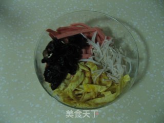 金针木耳拌火腿的做法步骤：7