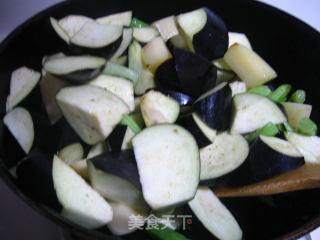 茄子炖土豆的做法步骤：5