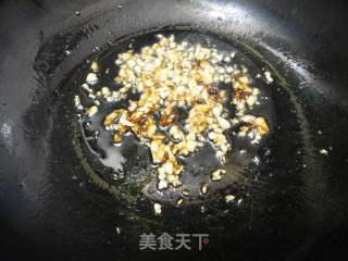 蕨菜炒花肉的做法步骤：3