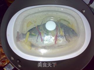 鲜味蒸鱼的做法步骤：5