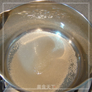 换一种模具换一种心情----焦糖鸡蛋布丁的做法步骤：9