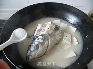 健脑益智助消化-----鱼头炖豆腐的做法步骤：7