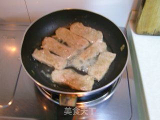 香煎孜然里脊的做法步骤：4