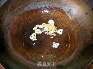 心蓝手制私房菜【丝瓜木耳烩彩面】——人生八苦回味还甜的做法步骤：2