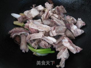 红焖羊肉的做法步骤：8