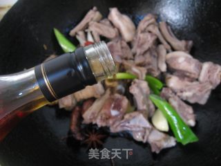 红焖羊肉的做法步骤：9