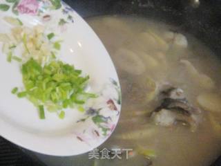 春笋黑鱼汤的做法步骤：8