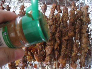 家庭烤箱版羊肉串的做法步骤：21