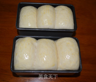 炼乳土司的做法步骤：7