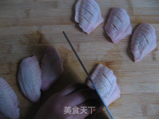 烤翅中的做法步骤：2