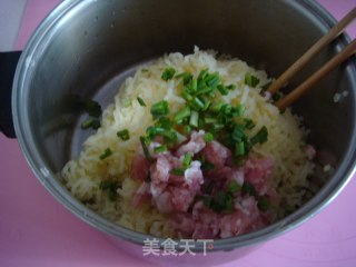 肉末土豆饼的做法步骤：4