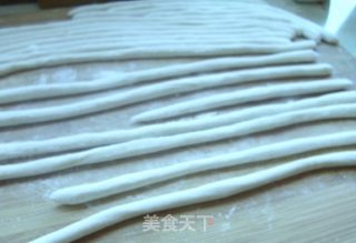 亲自动手自制手擀凉拌面的做法步骤：5