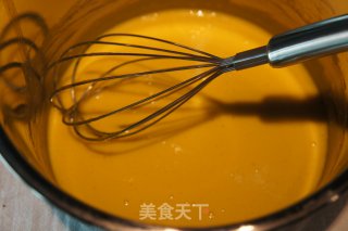 【我的烘培时间】幻想中的彩色豹纹世界---七彩豹纹蛋糕卷的做法步骤：6