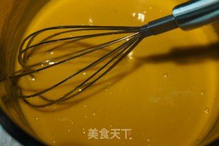 【我的烘培时间】幻想中的彩色豹纹世界---七彩豹纹蛋糕卷的做法步骤：8