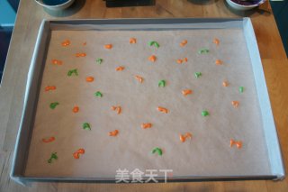 【我的烘培时间】幻想中的彩色豹纹世界---七彩豹纹蛋糕卷的做法步骤：26