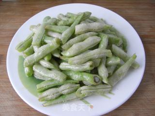 干焅四季豆的做法步骤：3