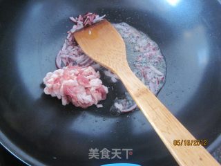 茄汁新三丝的做法步骤：2