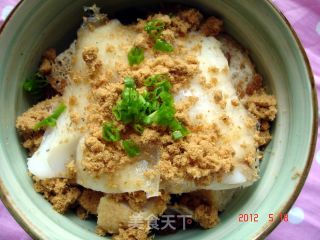 金枪鱼肉松蒸鳕鱼的做法步骤：7