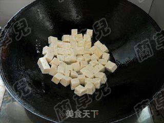 蒜香豆瓣豆腐的做法步骤：3