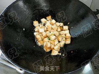 蒜香豆瓣豆腐的做法步骤：5