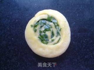 韭菜饼的做法步骤：9