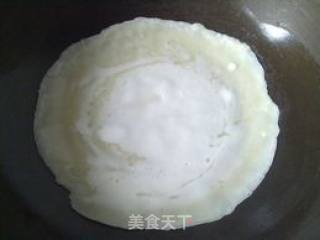 简易早餐----鸡蛋饼的做法步骤：3