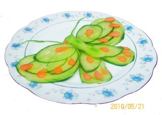 糖醋黄瓜花蝴蝶的做法步骤：15