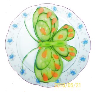 糖醋黄瓜花蝴蝶的做法步骤：16